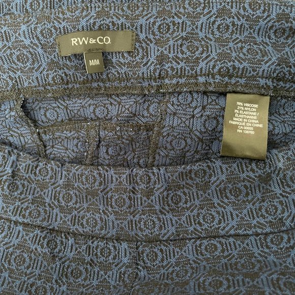 RW&CO. Patterned Women's Legging Pant - Picture 3 of 3